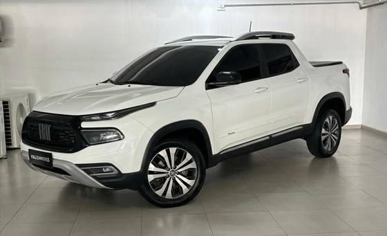 FIAT TORO 1.3 TURBO 270 FLEX FREEDOM AT6 FIAT TORO 1.3 TURBO 270 FLEX FREEDOM AT6